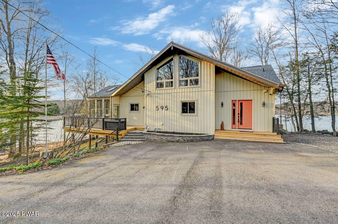 Lake Ariel, Pennsylvania, 18436, United States, 4 Bedrooms Bedrooms, ,3 BathroomsBathrooms,Residential,Active,2010911