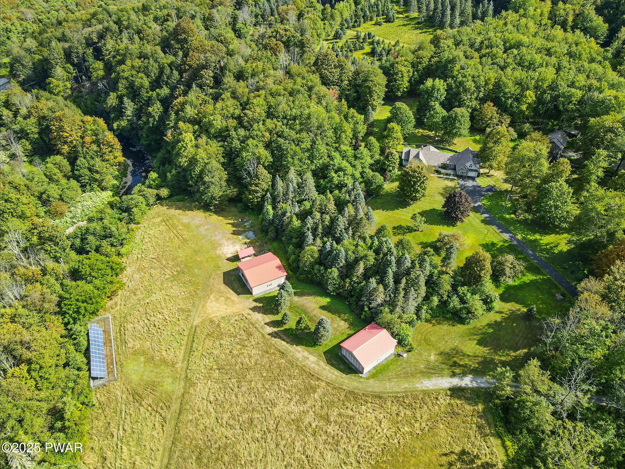 Forest City, Pennsylvania, 18421, United States, 6 Bedrooms Bedrooms, ,4 BathroomsBathrooms,Residential,Pending,1994968