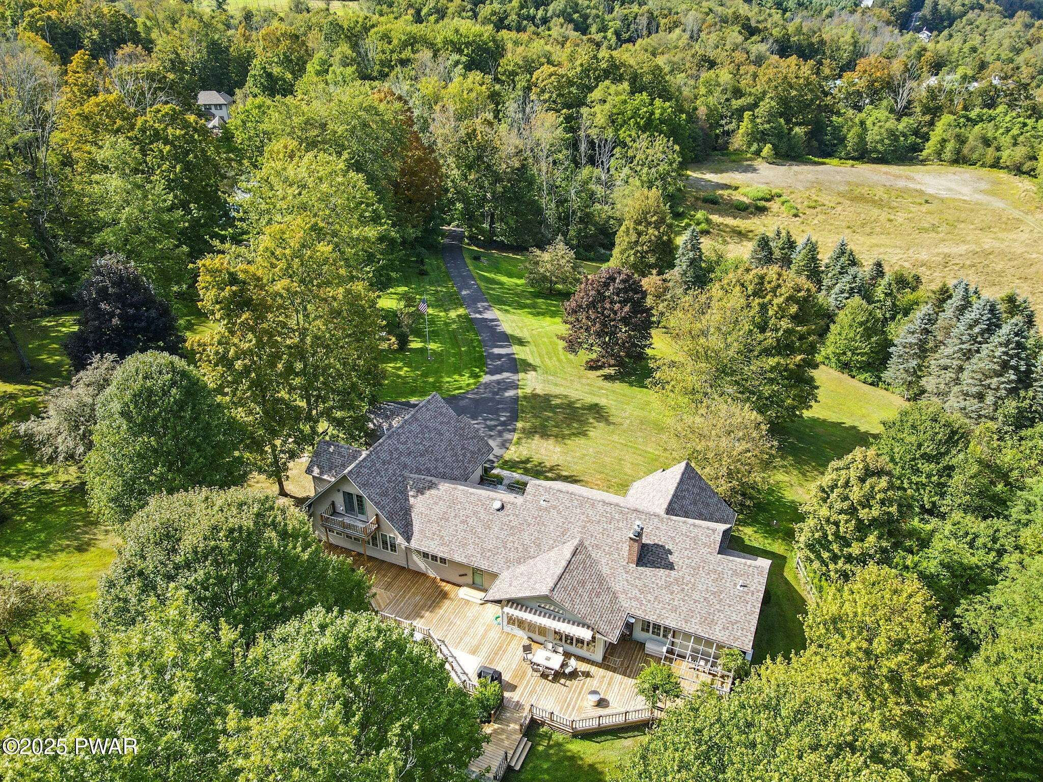 Forest City, Pennsylvania, 18421, United States, 6 Bedrooms Bedrooms, ,4 BathroomsBathrooms,Residential,Pending,1994968