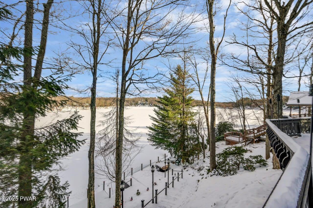 Lake Ariel, Pennsylvania, 18436, United States, 5 Bedrooms Bedrooms, ,2 BathroomsBathrooms,Residential,Active,2006806