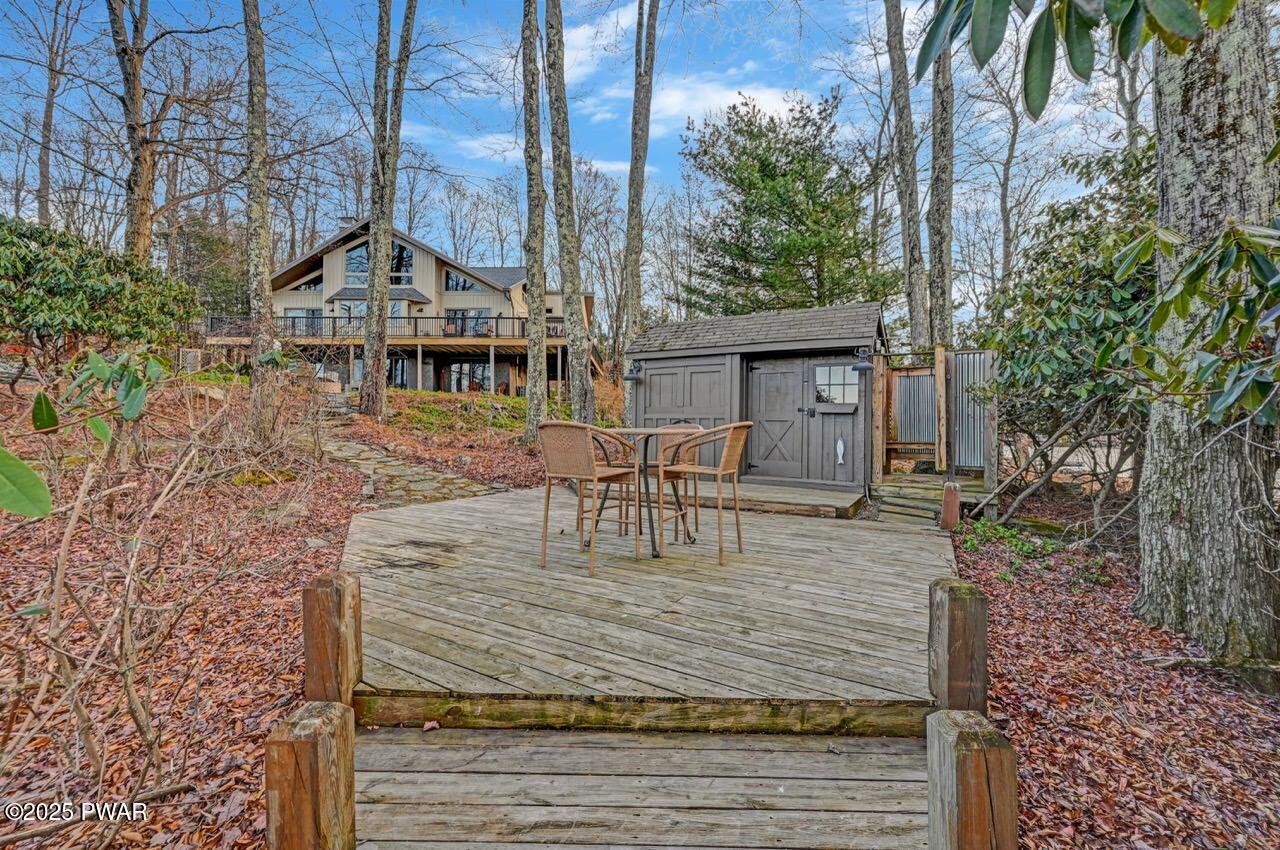 Lake Ariel, Pennsylvania, 18436, United States, 4 Bedrooms Bedrooms, ,3 BathroomsBathrooms,Residential,Active,2010911