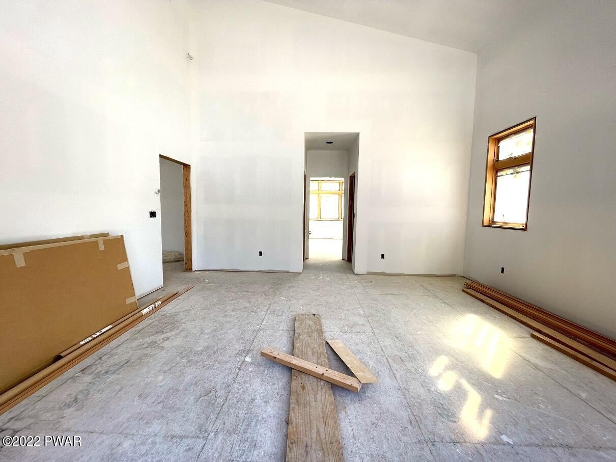 Equinunk, Pennsylvania, 18417, United States, 3 Bedrooms Bedrooms, ,3 BathroomsBathrooms,Residential,Active,1914829