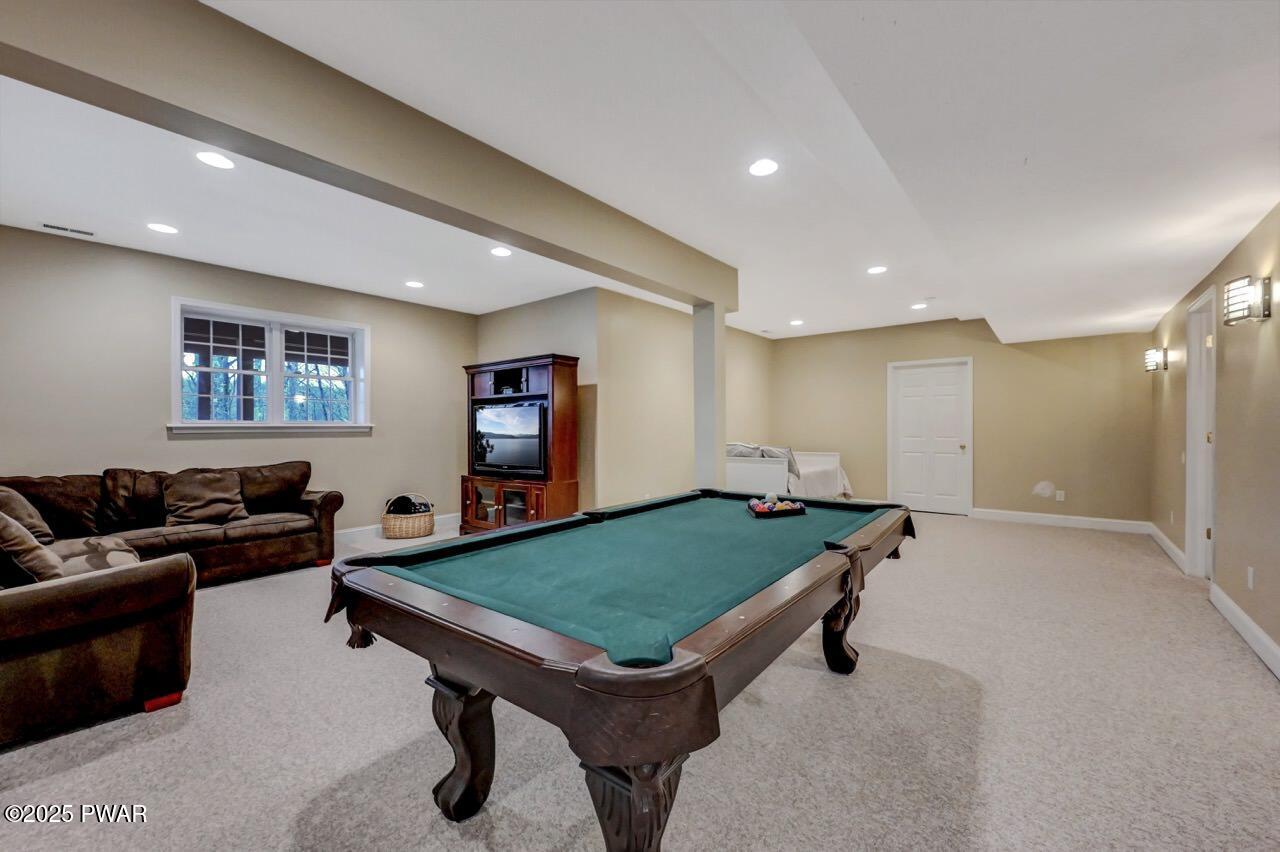 Lackawaxen, Pennsylvania, 18435, United States, ,4 BathroomsBathrooms,Residential,Active,1753948