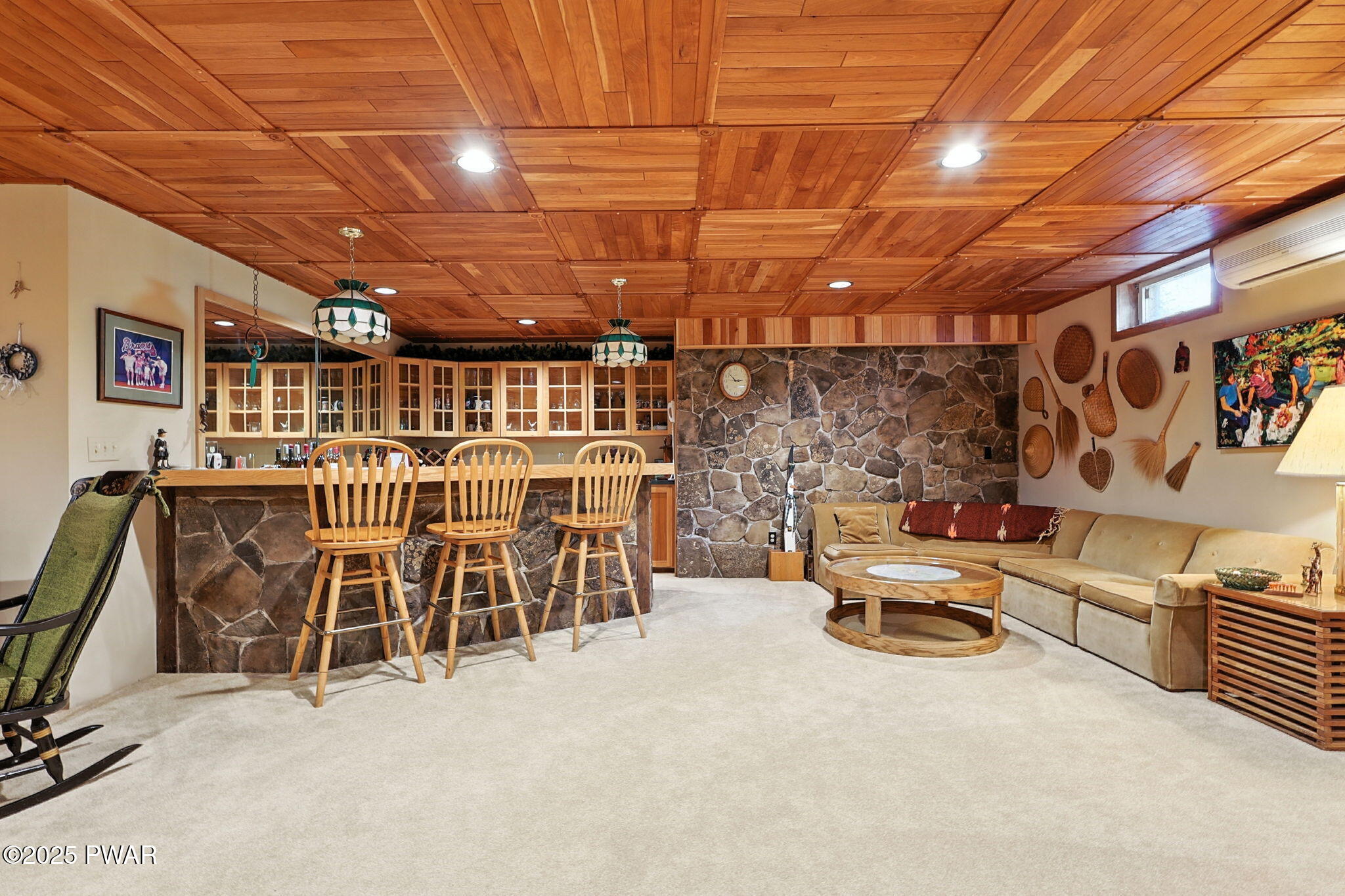 Forest City, Pennsylvania, 18421, United States, 6 Bedrooms Bedrooms, ,4 BathroomsBathrooms,Residential,Pending,1994968