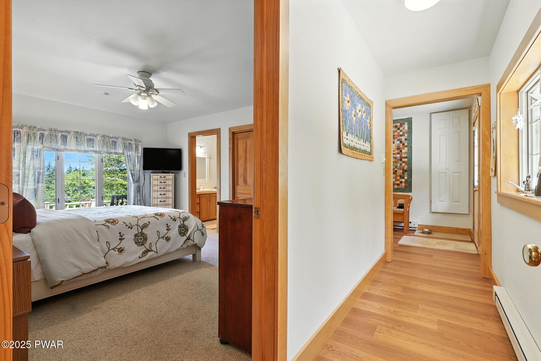 Forest City, Pennsylvania, 18421, United States, 6 Bedrooms Bedrooms, ,4 BathroomsBathrooms,Residential,Pending,1994968