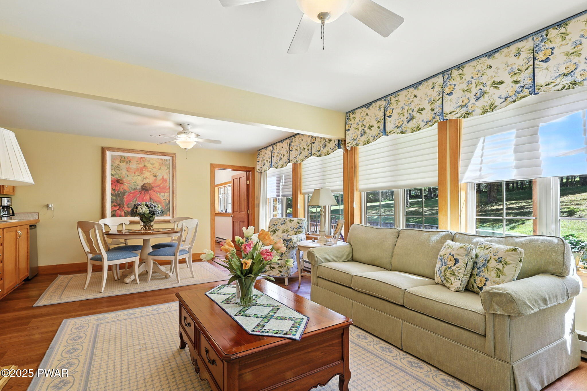 Forest City, Pennsylvania, 18421, United States, 6 Bedrooms Bedrooms, ,4 BathroomsBathrooms,Residential,Pending,1994968