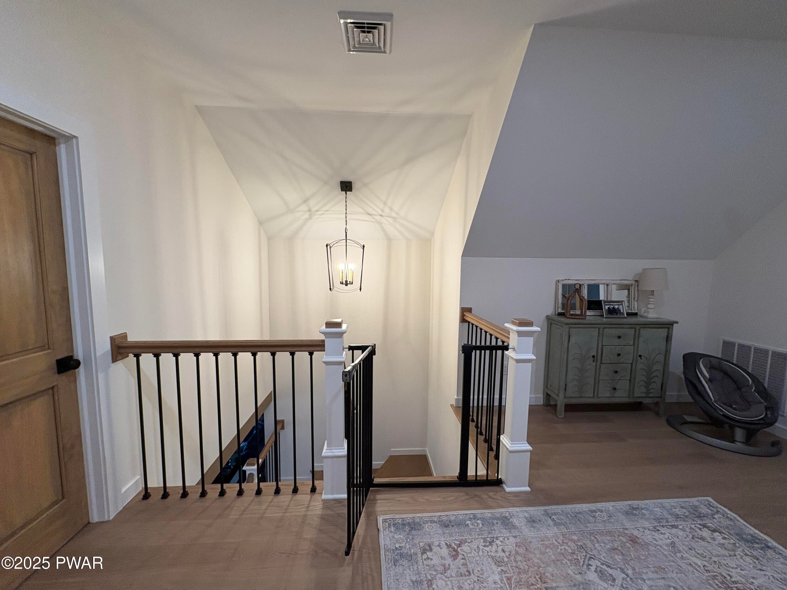 Equinunk, Pennsylvania, 18417, United States, 3 Bedrooms Bedrooms, ,3 BathroomsBathrooms,Residential,Active,2001076