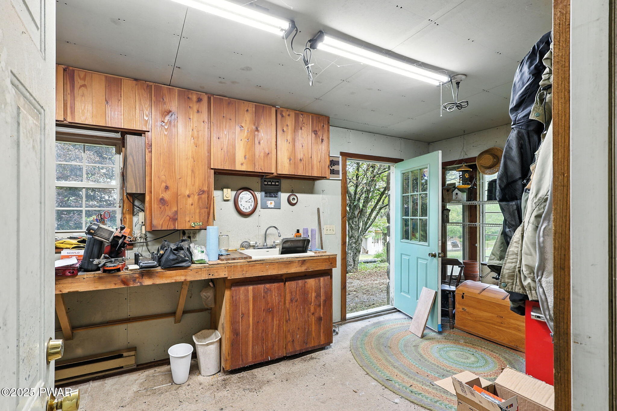 Forest City, Pennsylvania, 18421, United States, 6 Bedrooms Bedrooms, ,4 BathroomsBathrooms,Residential,Pending,1994968