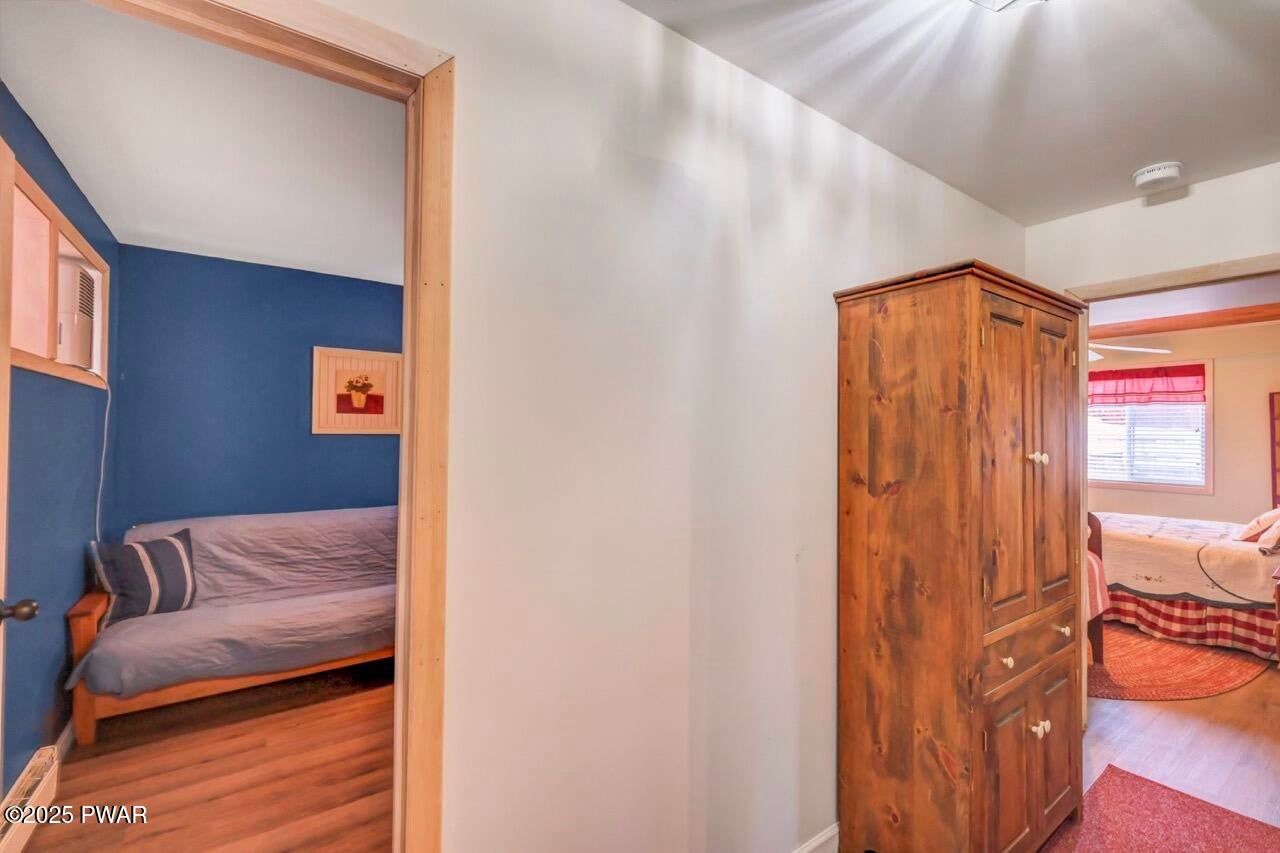 Lake Ariel, Pennsylvania, 18436, United States, 5 Bedrooms Bedrooms, ,2 BathroomsBathrooms,Residential,Active,2006806