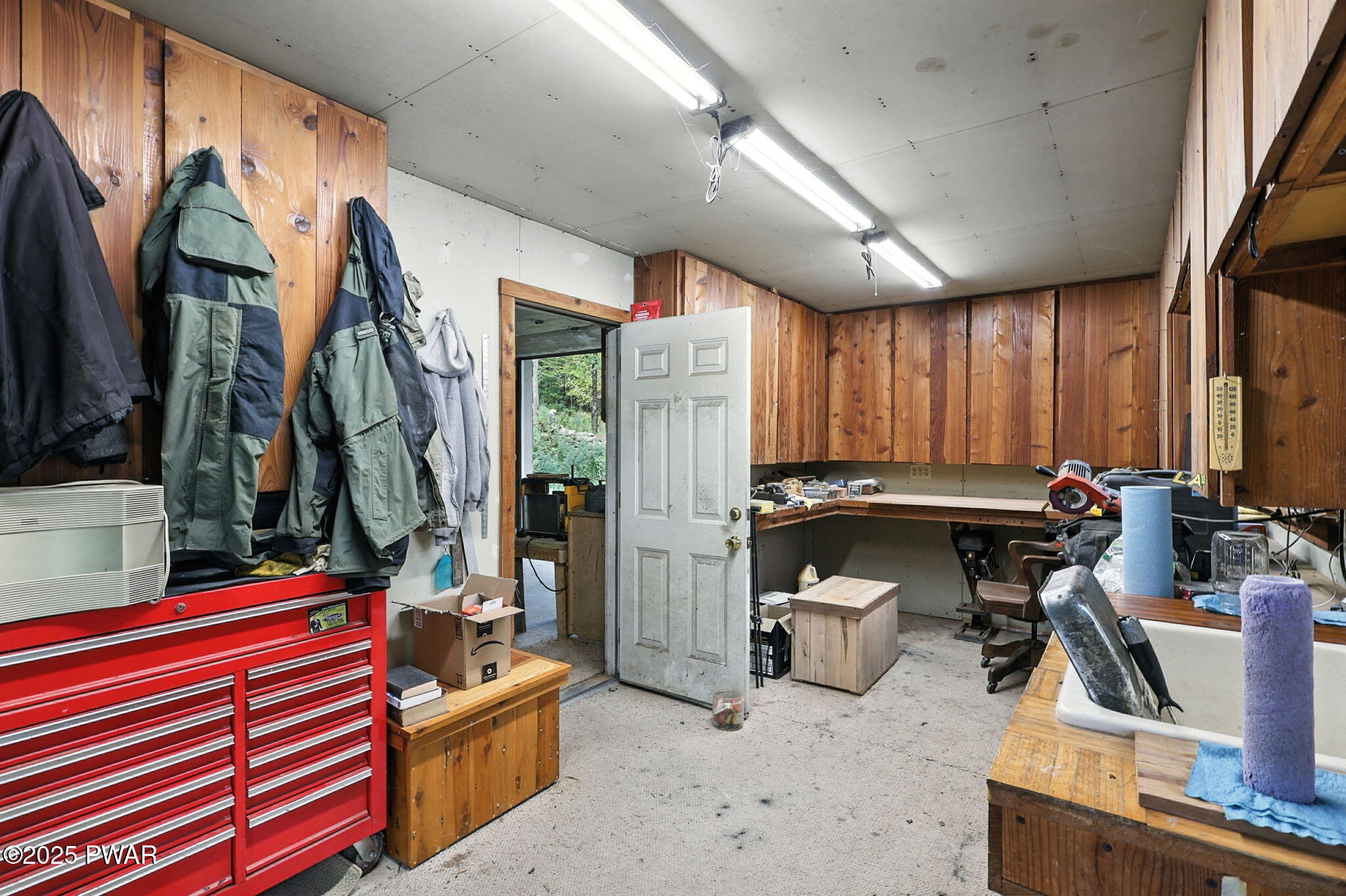 Forest City, Pennsylvania, 18421, United States, 6 Bedrooms Bedrooms, ,4 BathroomsBathrooms,Residential,Pending,1994968