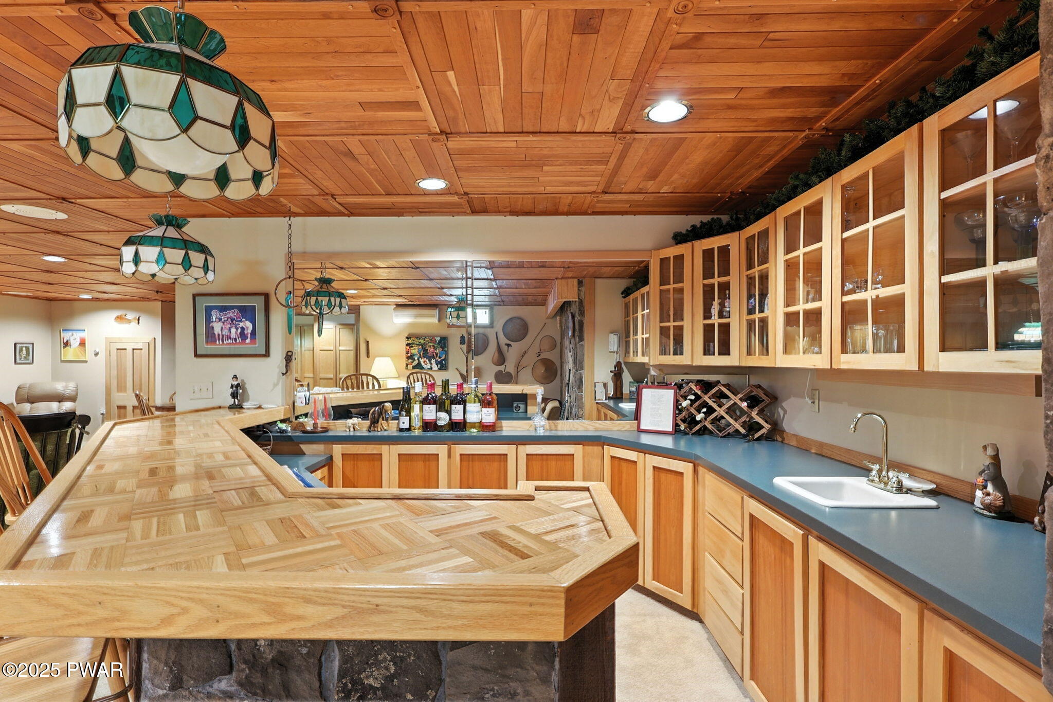 Forest City, Pennsylvania, 18421, United States, 6 Bedrooms Bedrooms, ,4 BathroomsBathrooms,Residential,Pending,1994968