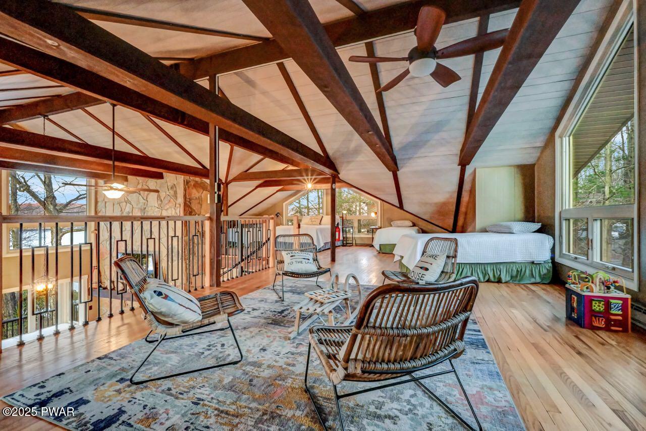 Lake Ariel, Pennsylvania, 18436, United States, 4 Bedrooms Bedrooms, ,3 BathroomsBathrooms,Residential,Active,2010911