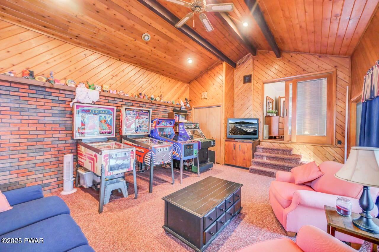 Lake Ariel, Pennsylvania, 18436, United States, 5 Bedrooms Bedrooms, ,2 BathroomsBathrooms,Residential,Active,2006806