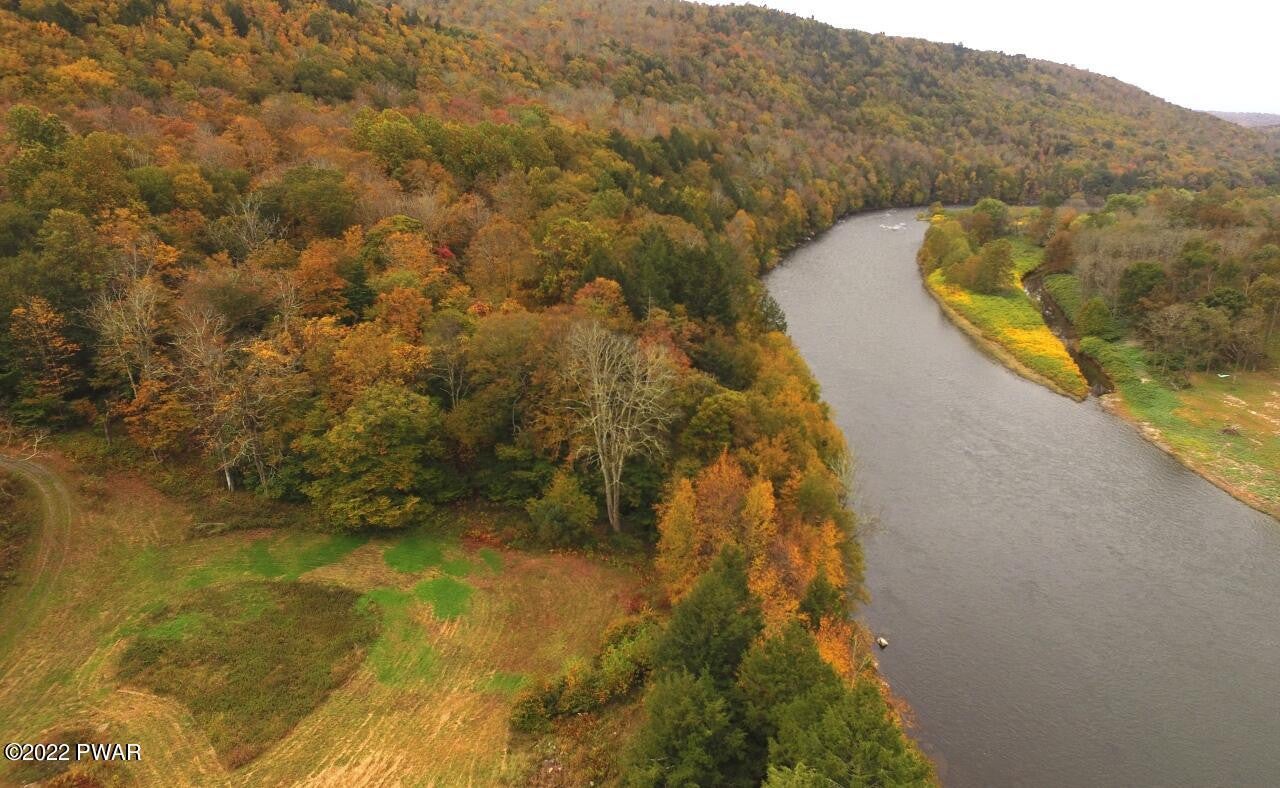 Equinunk, Pennsylvania, 18417, United States, 3 Bedrooms Bedrooms, ,3 BathroomsBathrooms,Residential,Active,1914829