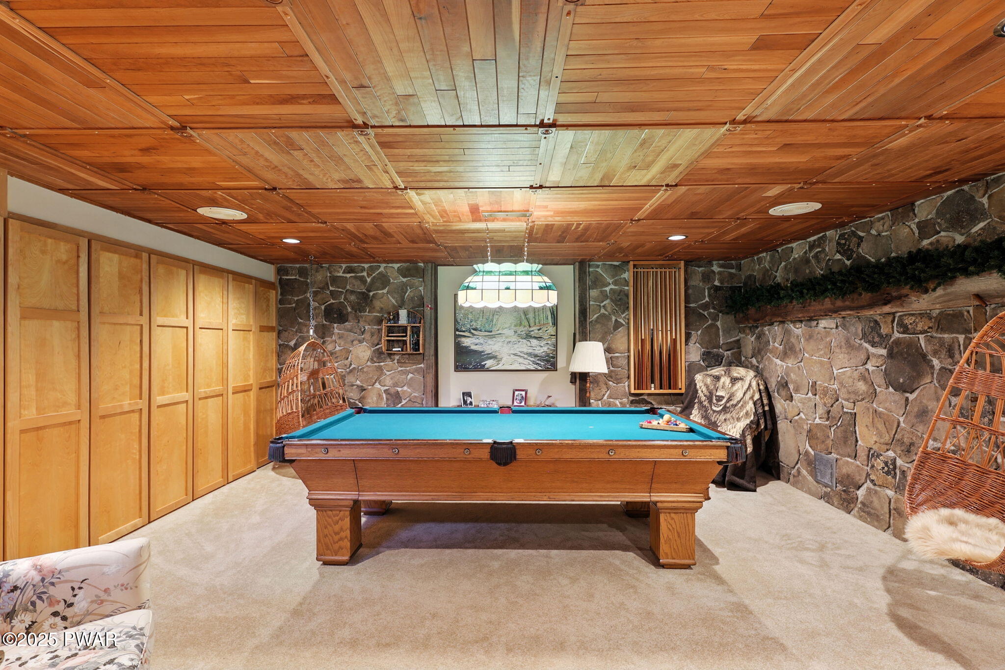 Forest City, Pennsylvania, 18421, United States, 6 Bedrooms Bedrooms, ,4 BathroomsBathrooms,Residential,Active,1941344