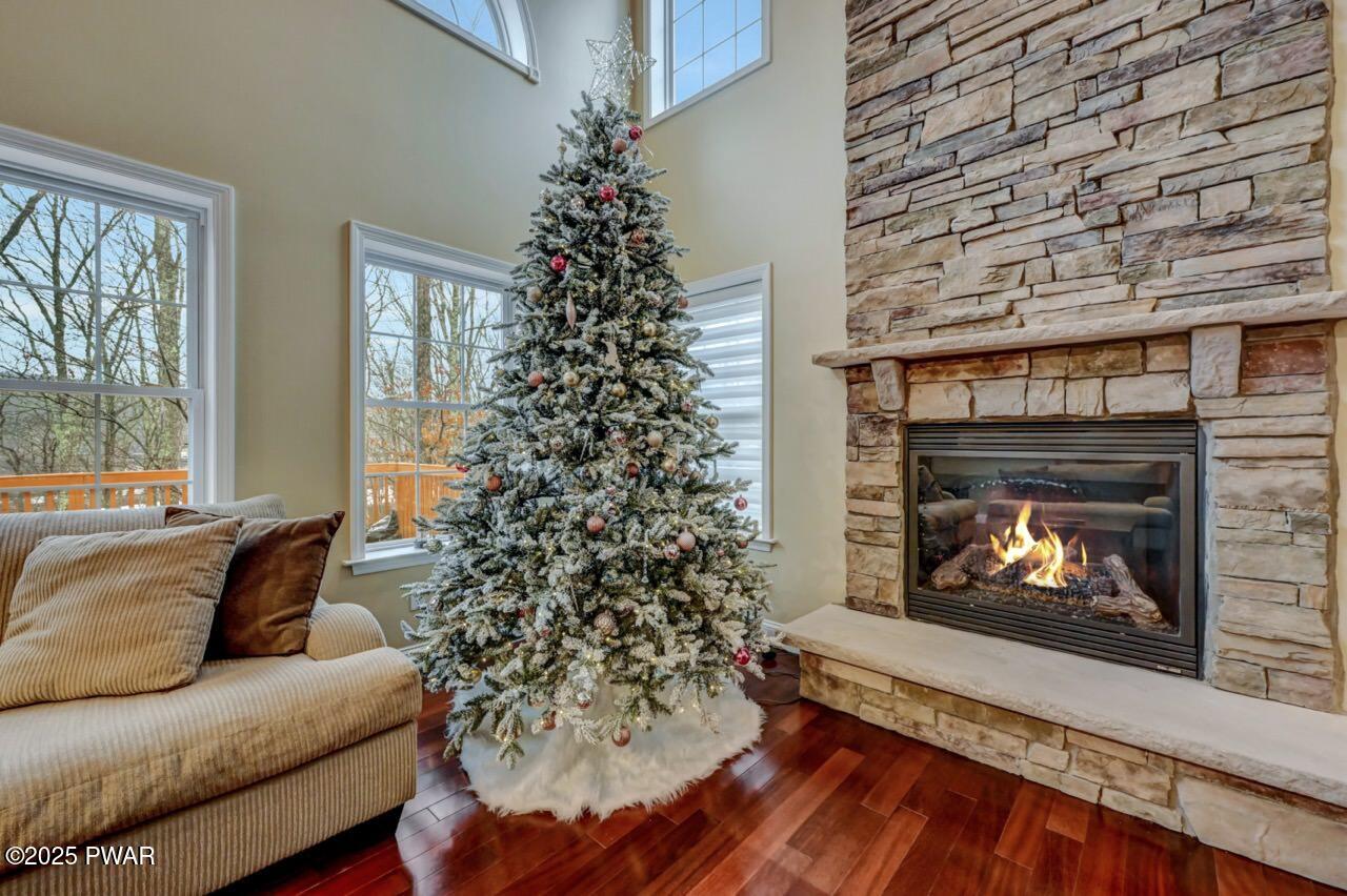 Lackawaxen, Pennsylvania, 18435, United States, ,4 BathroomsBathrooms,Residential,Active,1753948