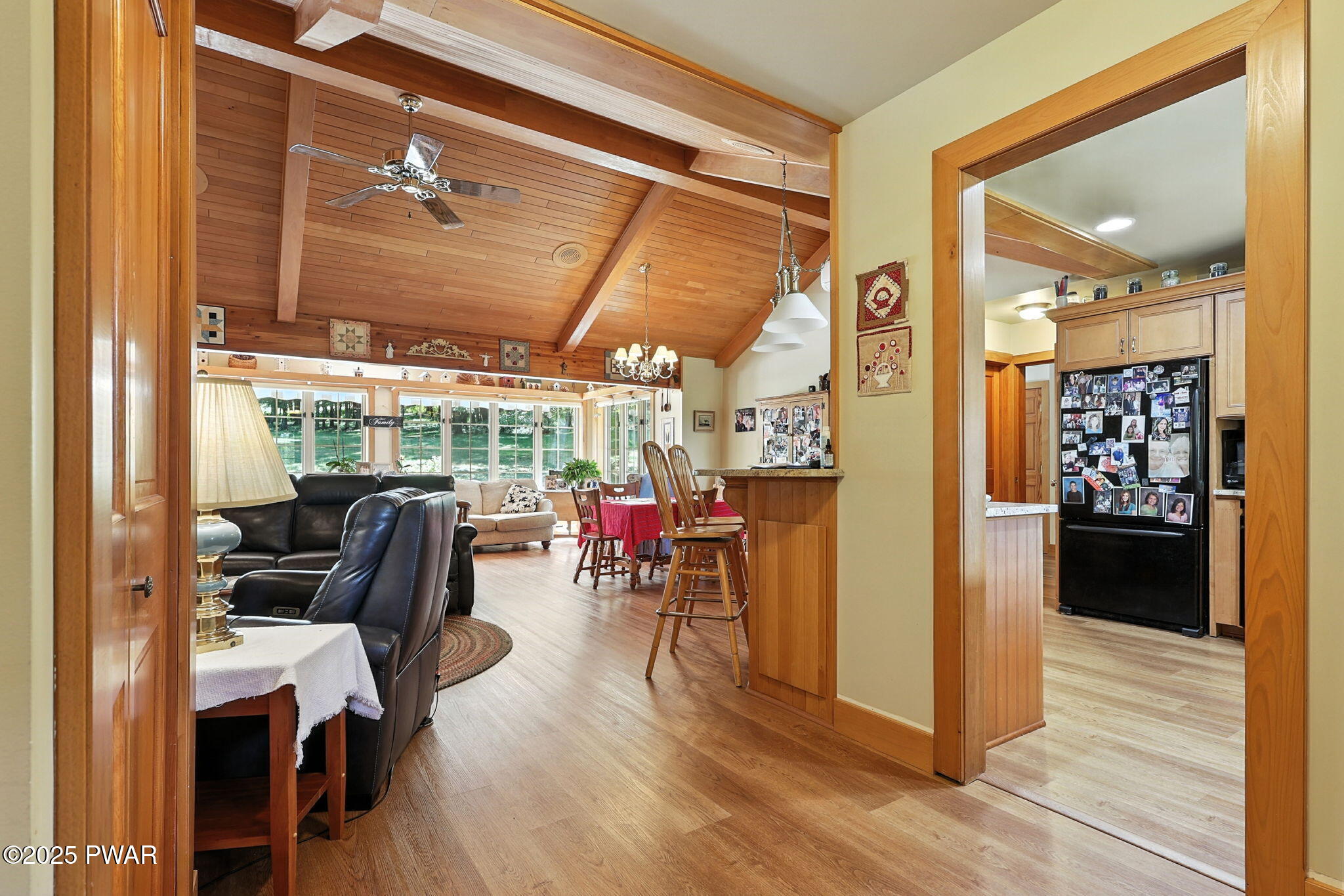 Forest City, Pennsylvania, 18421, United States, 6 Bedrooms Bedrooms, ,4 BathroomsBathrooms,Residential,Pending,1994968