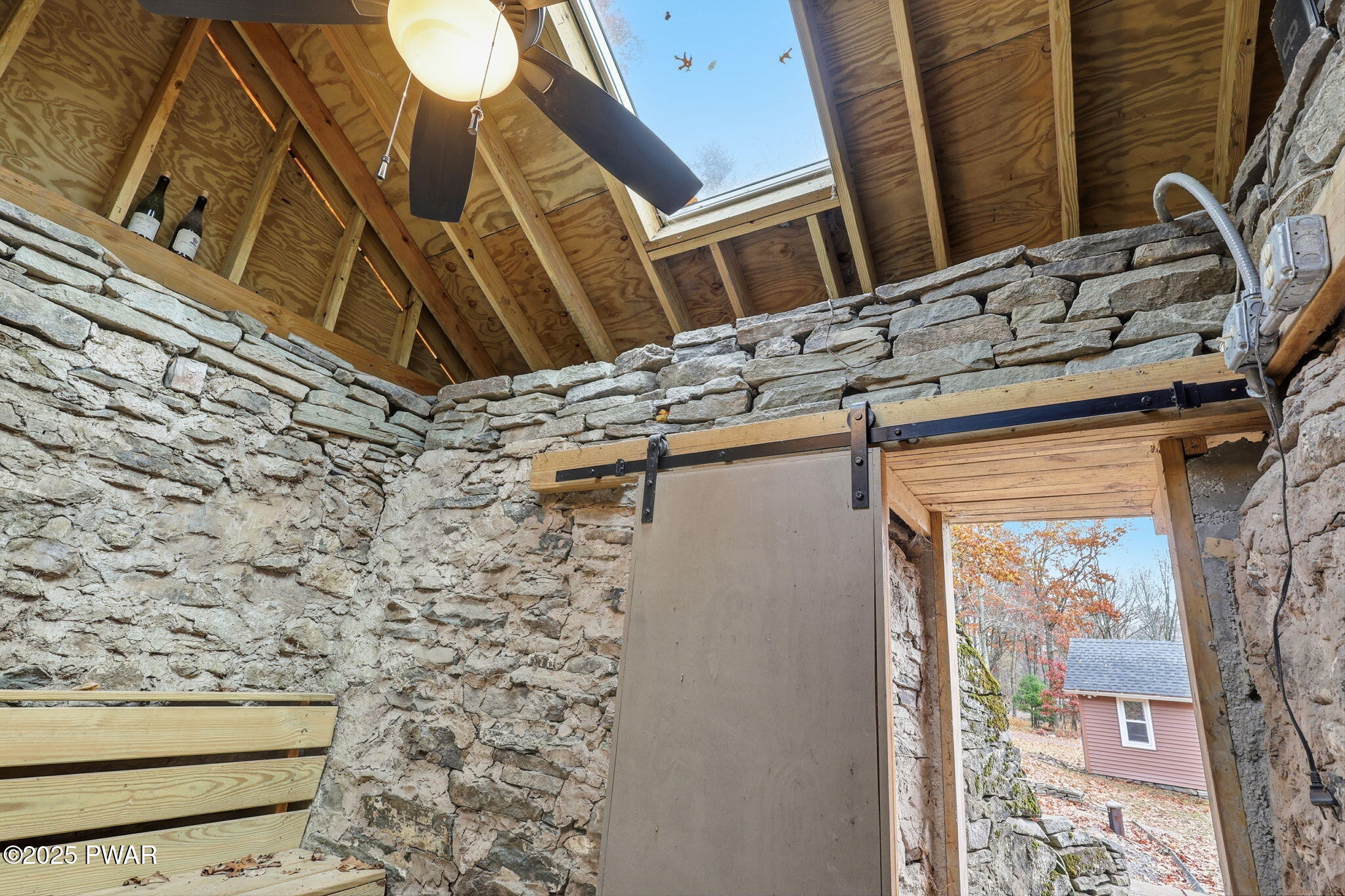 Hawley, Pennsylvania, 18428, United States, 2 Bedrooms Bedrooms, ,3 BathroomsBathrooms,Residential,Active,1985583