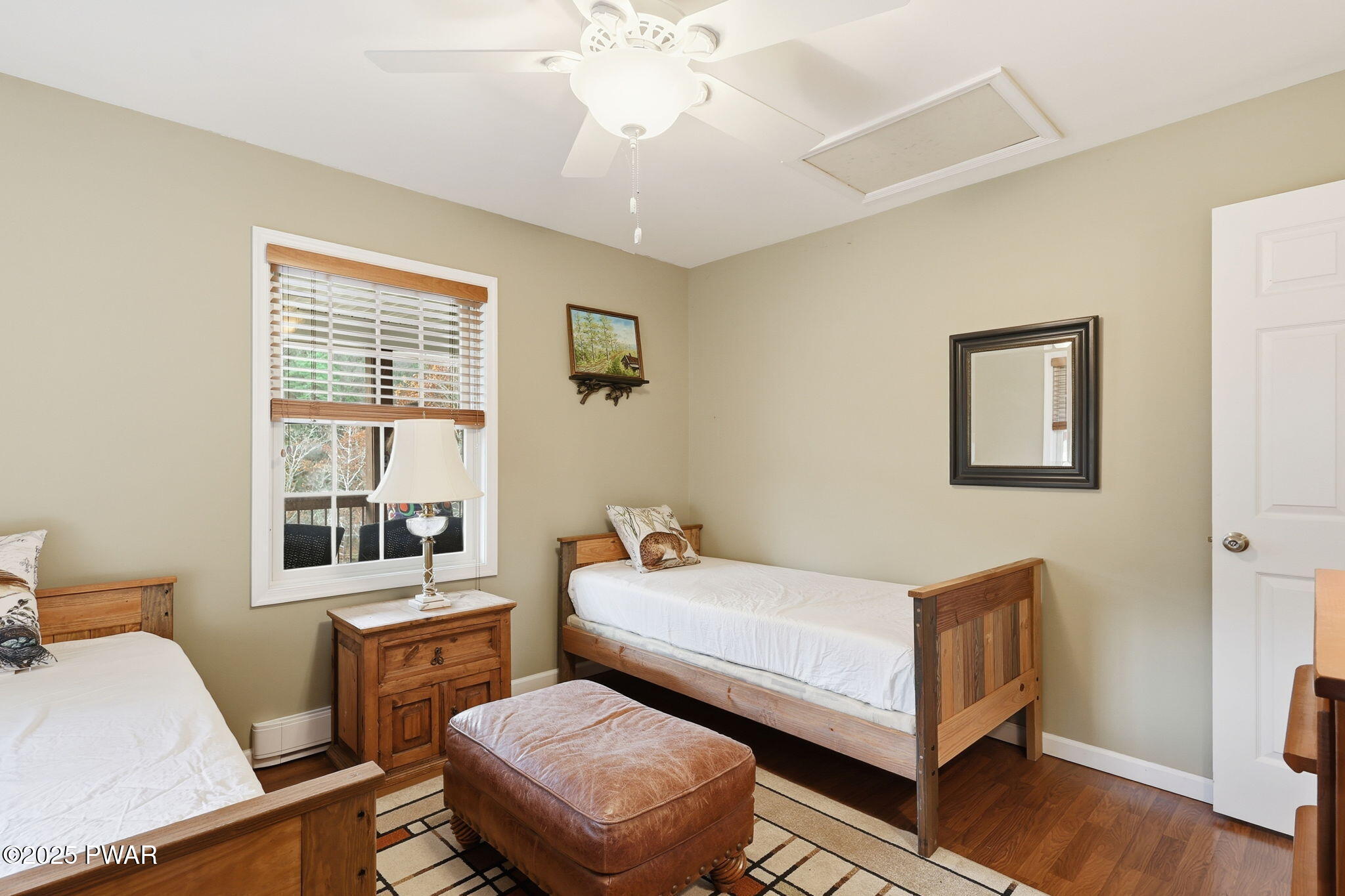 Hawley, Pennsylvania, 18428, United States, 2 Bedrooms Bedrooms, ,3 BathroomsBathrooms,Residential,Active,1985583