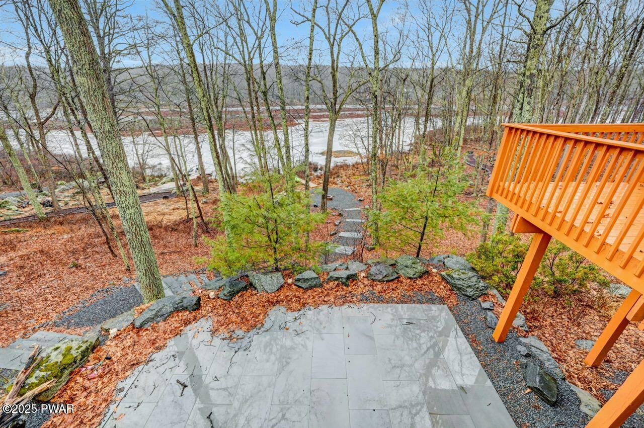 Lackawaxen, Pennsylvania, 18435, United States, ,4 BathroomsBathrooms,Residential,Active,1753948