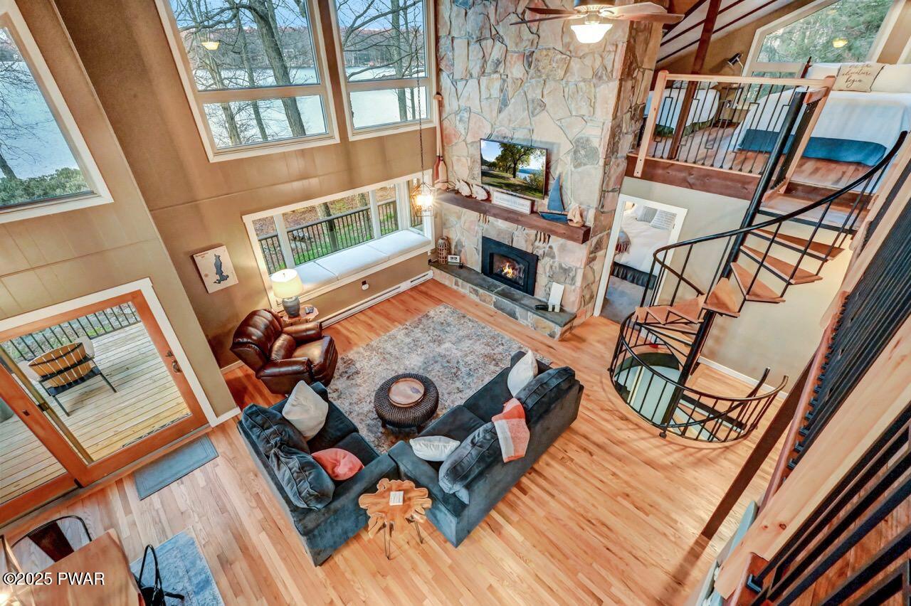 Lake Ariel, Pennsylvania, 18436, United States, 4 Bedrooms Bedrooms, ,3 BathroomsBathrooms,Residential,Active,2010911