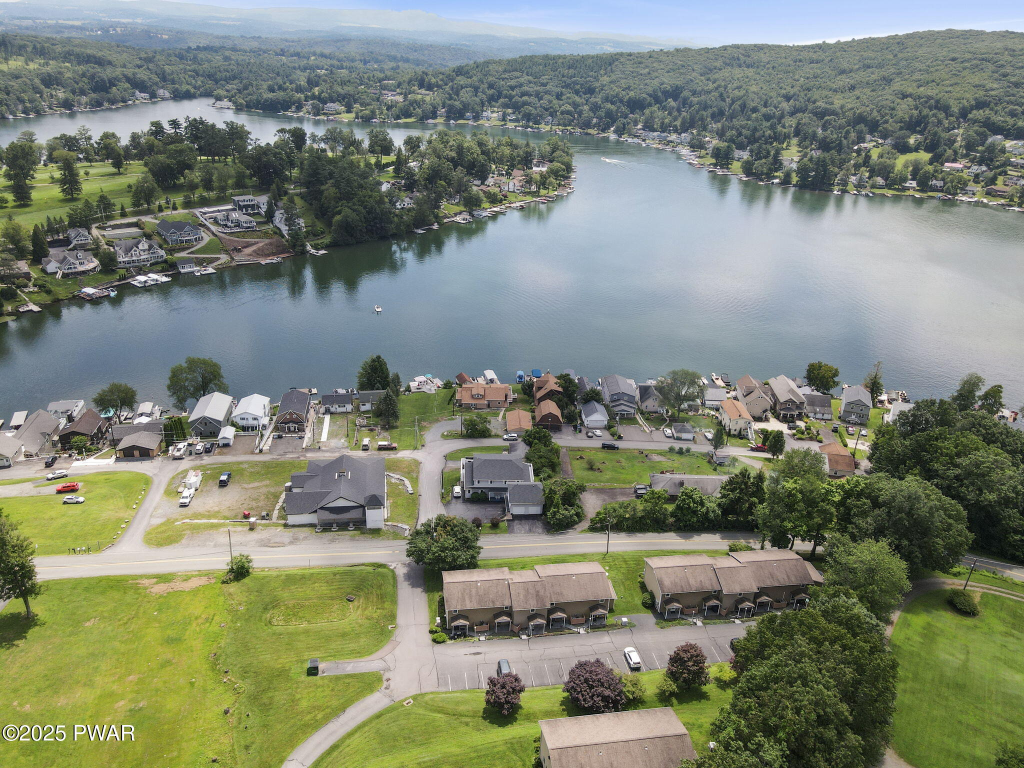 Factoryville, Pennsylvania, 18419, United States, 5 Bedrooms Bedrooms, ,4 BathroomsBathrooms,Residential,Active,1894524