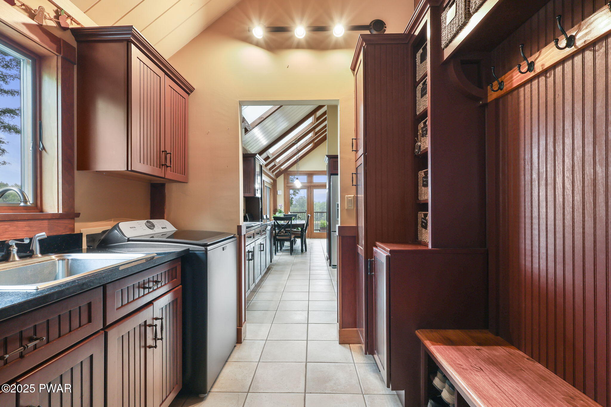 Lake Ariel, Pennsylvania, 18436, United States, 4 Bedrooms Bedrooms, ,4 BathroomsBathrooms,Residential,Active,1877861