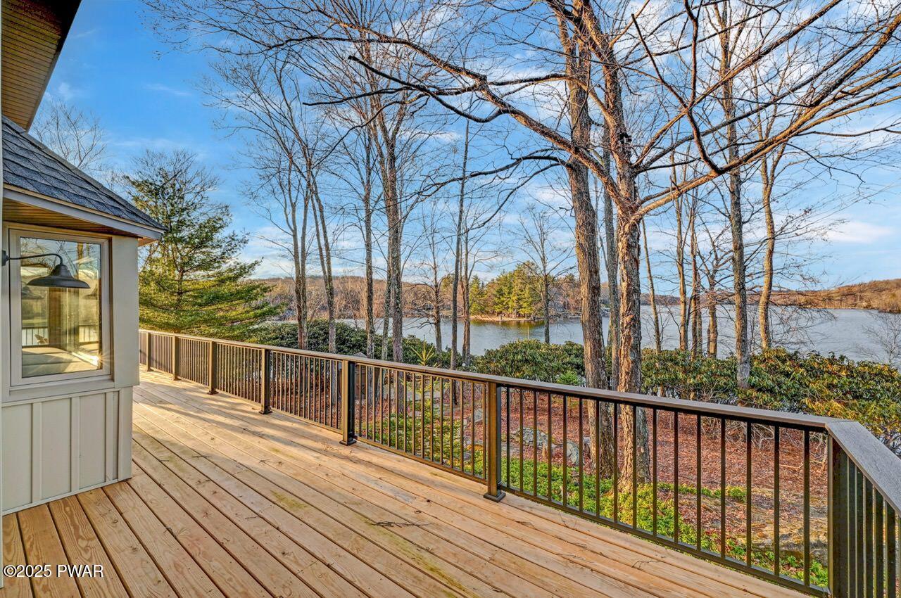 Lake Ariel, Pennsylvania, 18436, United States, 4 Bedrooms Bedrooms, ,3 BathroomsBathrooms,Residential,Active,2010911