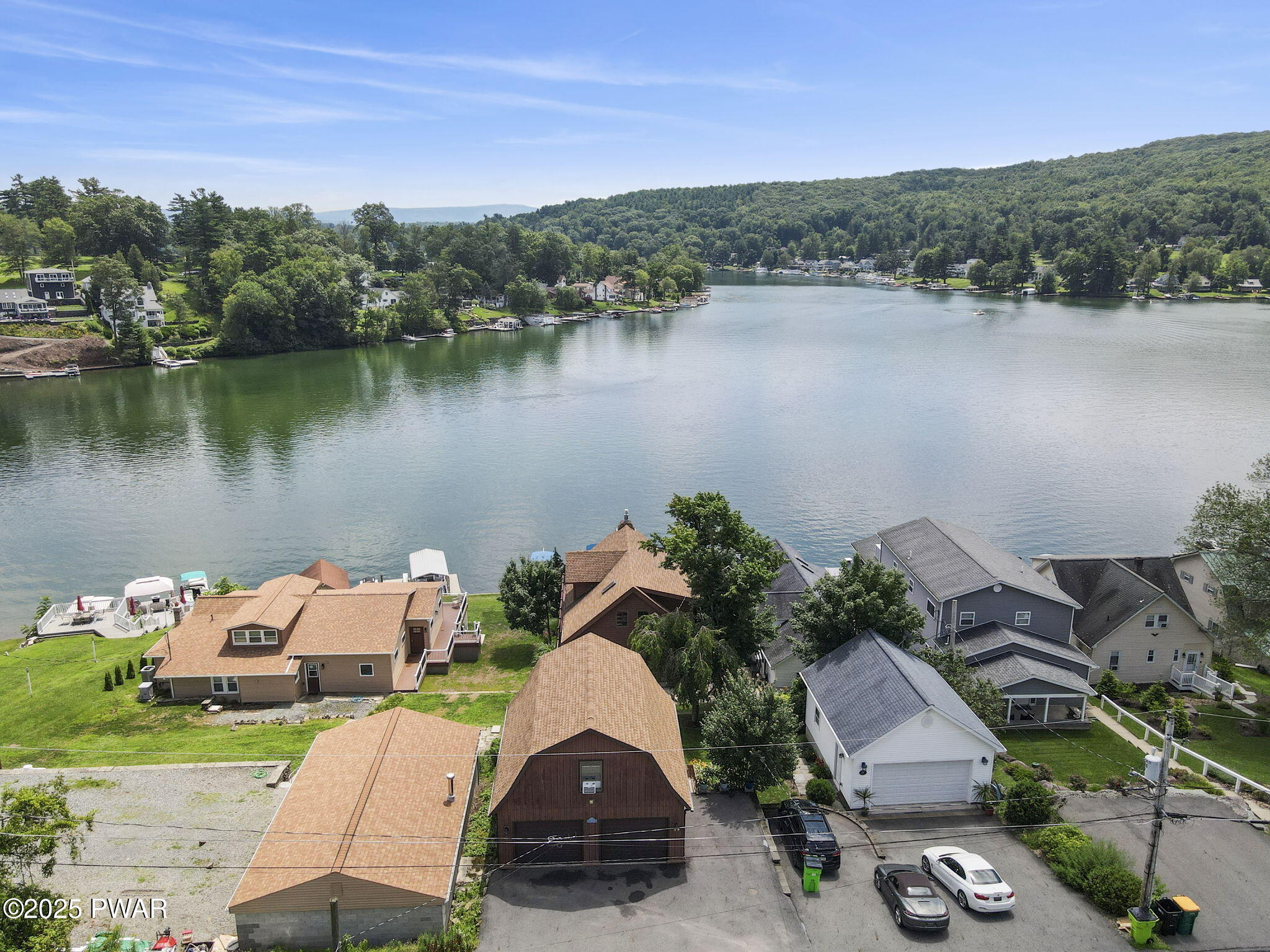 Factoryville, Pennsylvania, 18419, United States, 5 Bedrooms Bedrooms, ,4 BathroomsBathrooms,Residential,Active,1894524