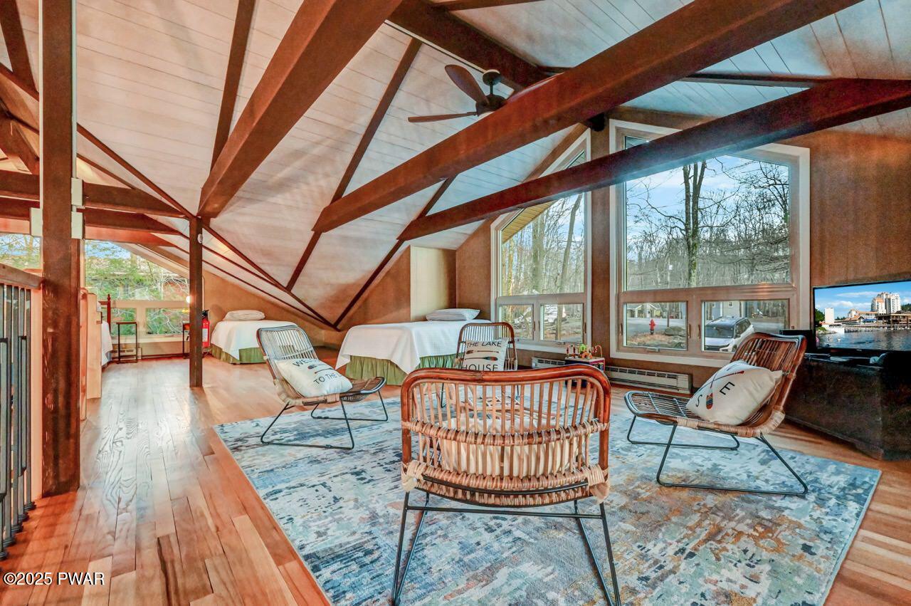 Lake Ariel, Pennsylvania, 18436, United States, 4 Bedrooms Bedrooms, ,3 BathroomsBathrooms,Residential,Active,2010911