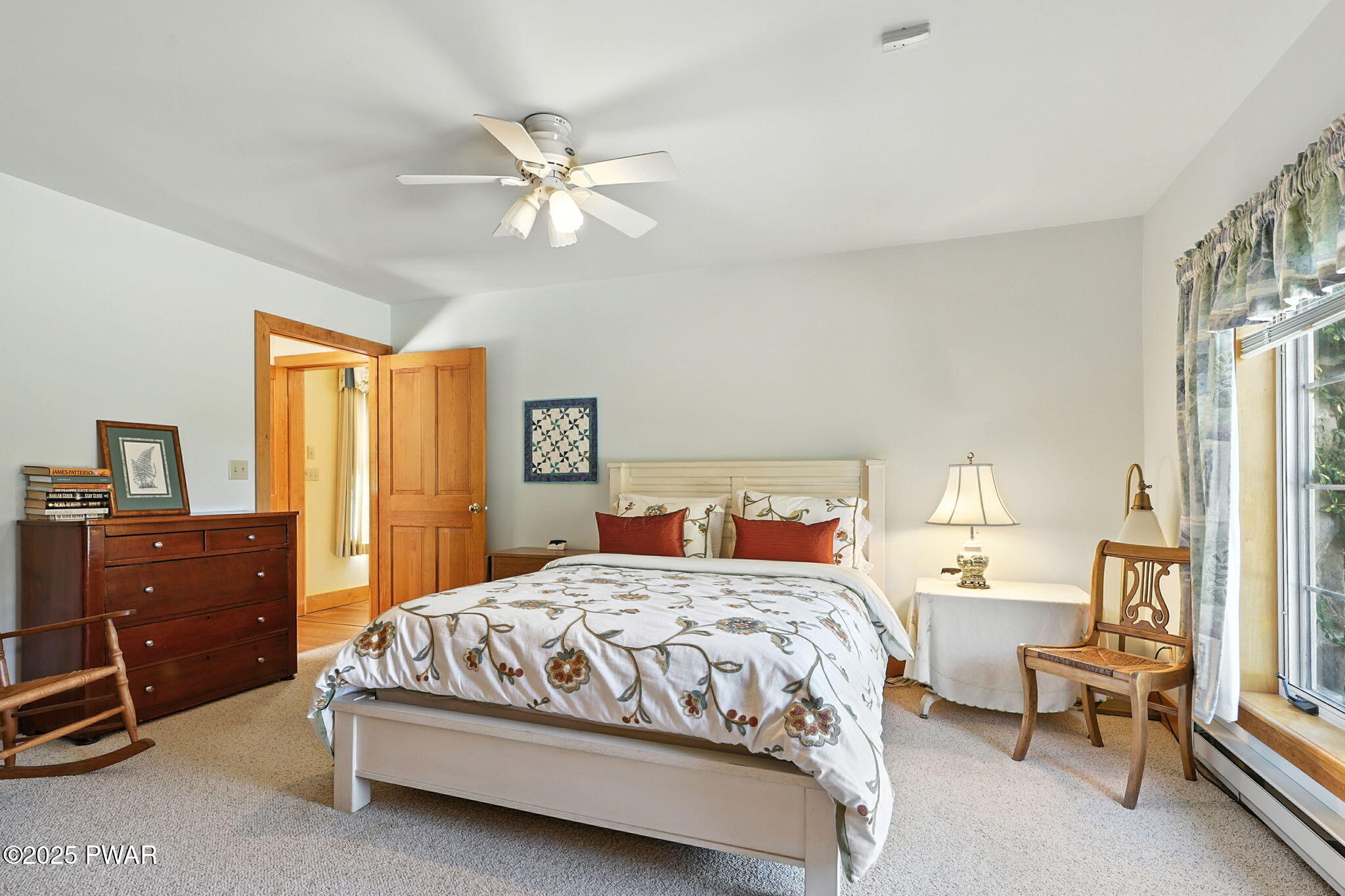 Forest City, Pennsylvania, 18421, United States, 6 Bedrooms Bedrooms, ,4 BathroomsBathrooms,Residential,Active,1941344