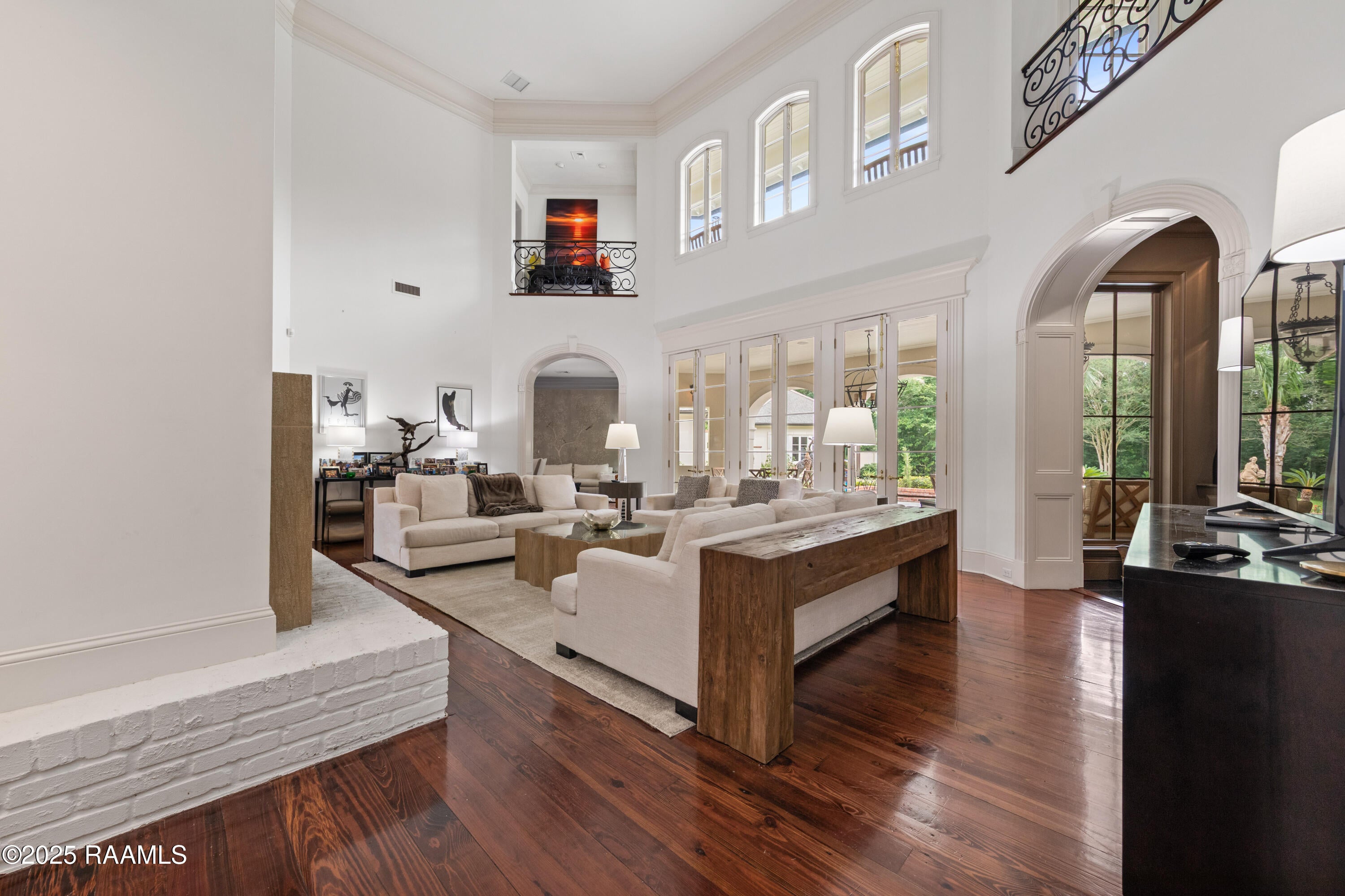Abbeville, Louisiana, 70510, United States, 5 Bedrooms Bedrooms, ,5 BathroomsBathrooms,Residential,Active,1832294