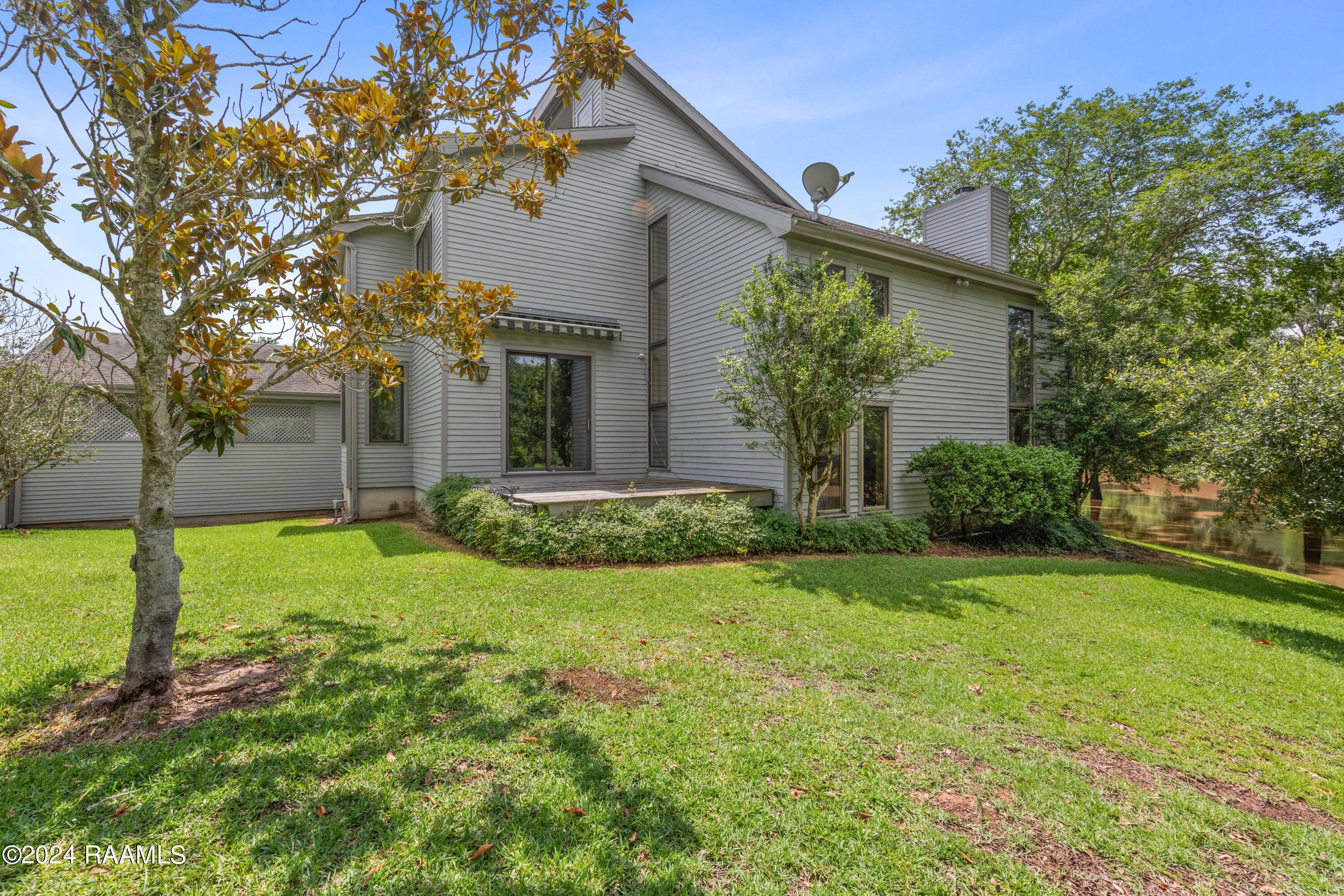 Breaux Bridge, Louisiana, 70517, United States, 4 Bedrooms Bedrooms, ,4 BathroomsBathrooms,Residential,Active,1922348