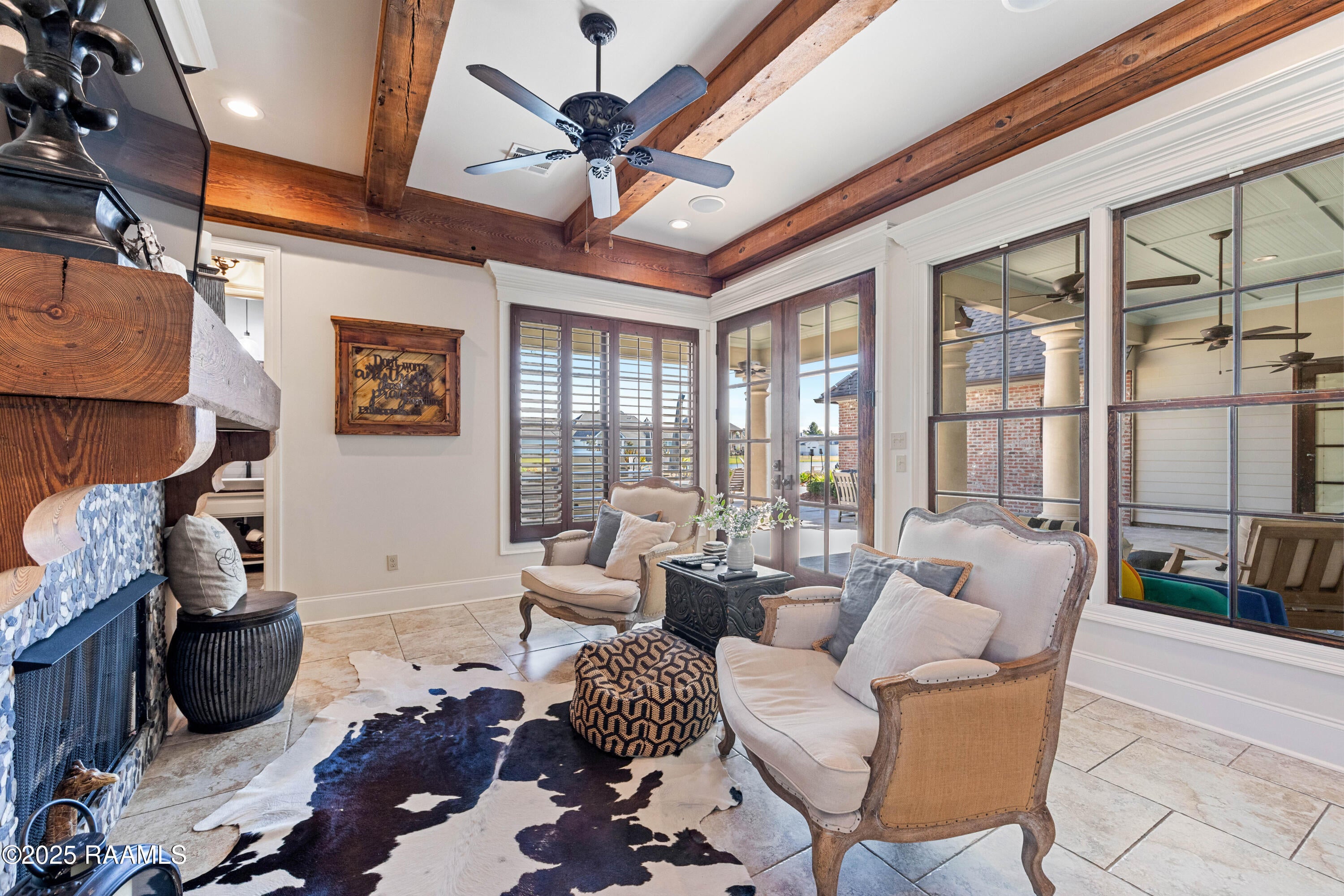 Breaux Bridge, Louisiana, 70517, United States, 4 Bedrooms Bedrooms, ,5 BathroomsBathrooms,Residential,Active,1985864