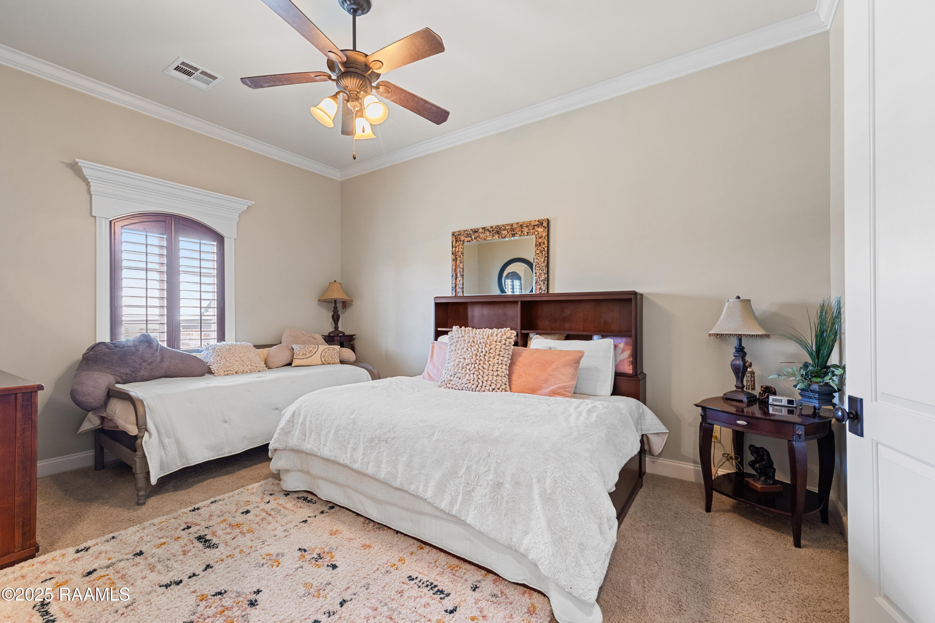 Breaux Bridge, Louisiana, 70517, United States, 4 Bedrooms Bedrooms, ,5 BathroomsBathrooms,Residential,Active,1985864