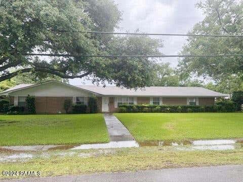 403 W MAIN ST, DELCAMBRE, LA 70528 - Image 1