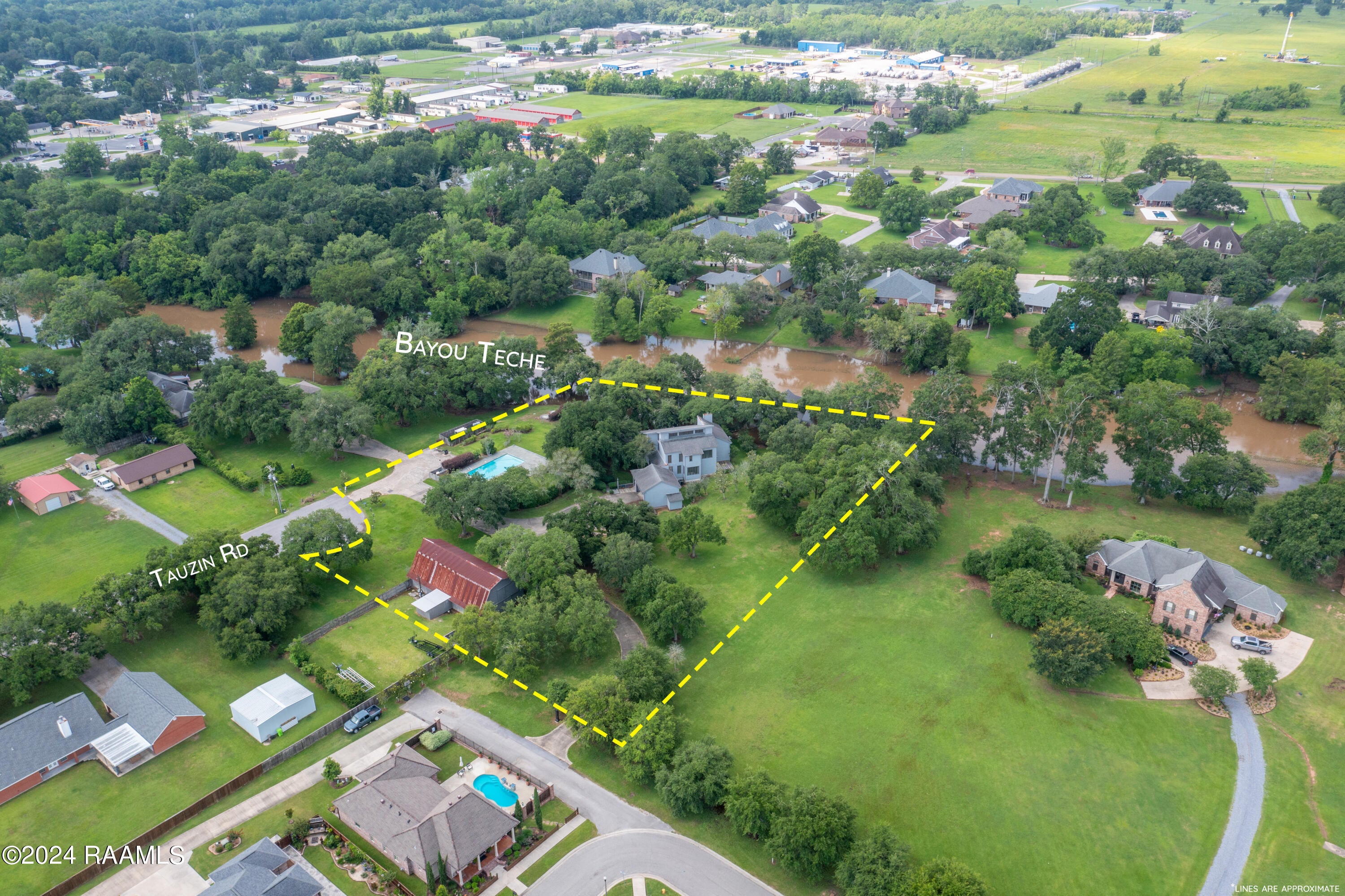 Breaux Bridge, Louisiana, 70517, United States, 4 Bedrooms Bedrooms, ,4 BathroomsBathrooms,Residential,Active,1922348