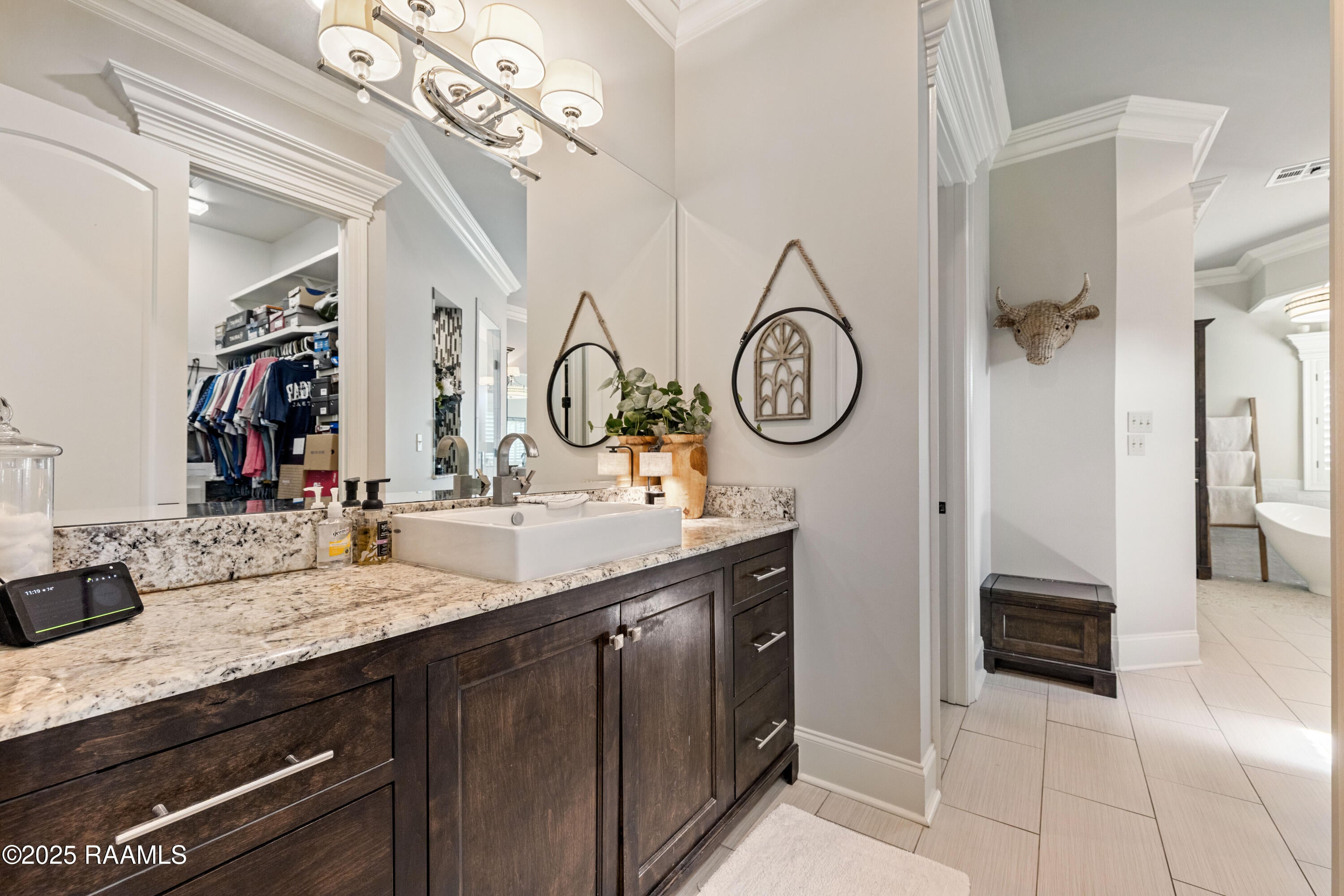 Breaux Bridge, Louisiana, 70517, United States, 4 Bedrooms Bedrooms, ,5 BathroomsBathrooms,Residential,Active,1985864