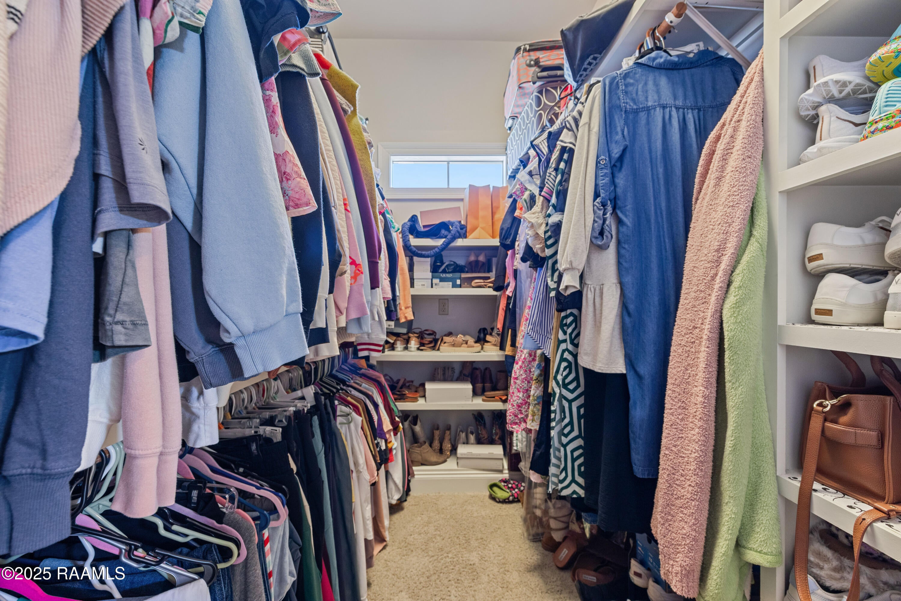 Breaux Bridge, Louisiana, 70517, United States, 4 Bedrooms Bedrooms, ,5 BathroomsBathrooms,Residential,Active,1985864