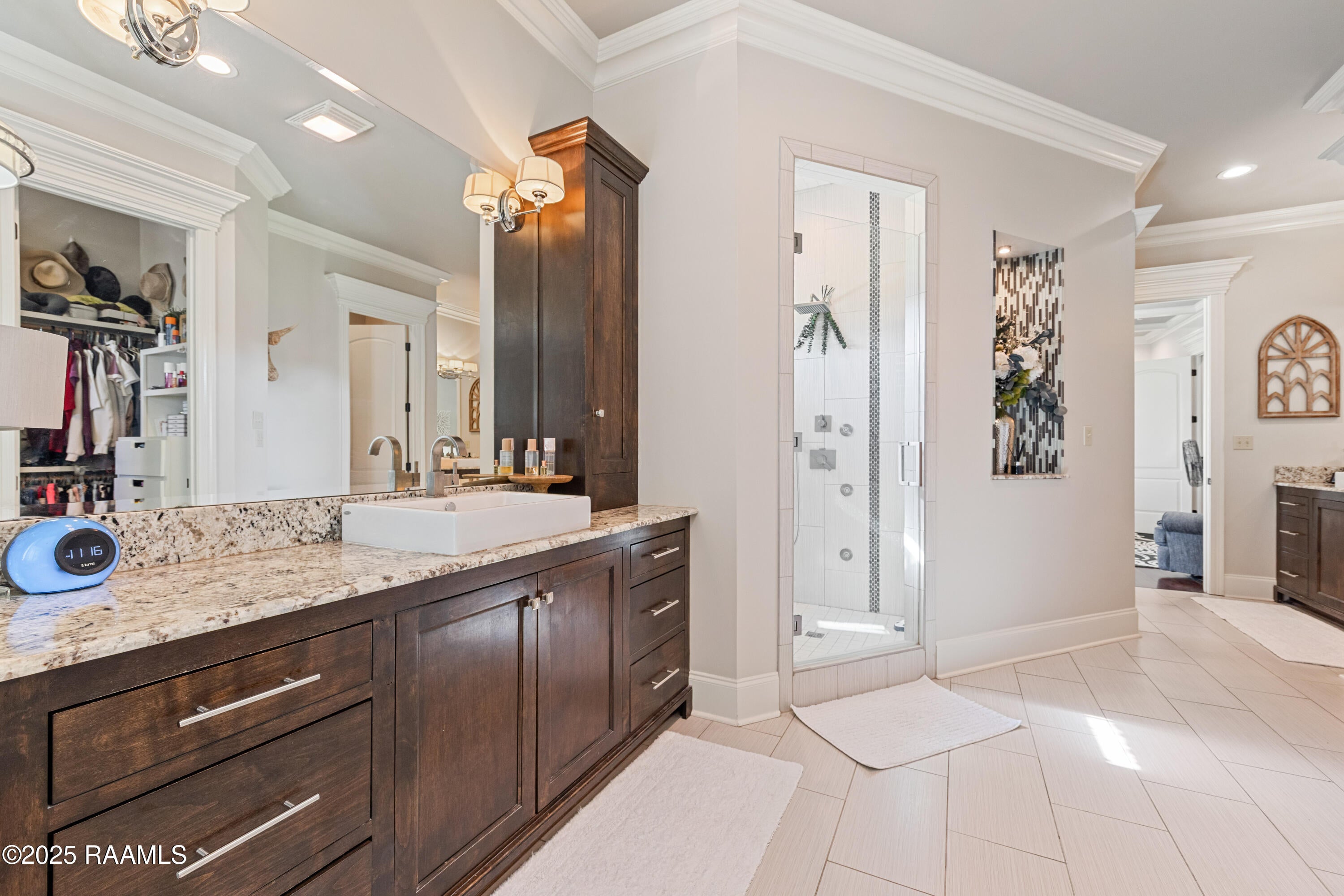 Breaux Bridge, Louisiana, 70517, United States, 4 Bedrooms Bedrooms, ,5 BathroomsBathrooms,Residential,Active,1985864