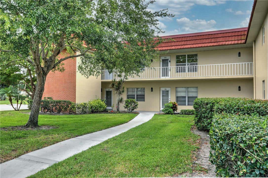 75 ROYAL OAK CT APT 206, VERO BEACH, FL 32962, photo 1 of 36