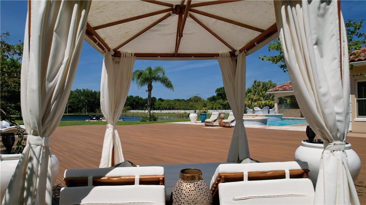 Vero Beach, Florida, 32967, United States, 4 Bedrooms Bedrooms, ,5 BathroomsBathrooms,Residential,Active,1909095