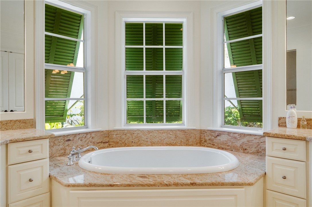 Vero Beach, Florida, 32963, United States, 3 Bedrooms Bedrooms, ,4 BathroomsBathrooms,Residential,Active,1959939