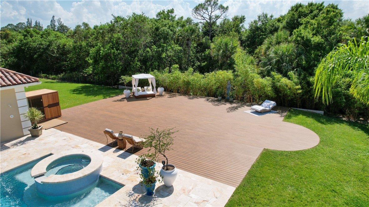 Vero Beach, Florida, 32967, United States, 4 Bedrooms Bedrooms, ,5 BathroomsBathrooms,Residential,Active,1909095