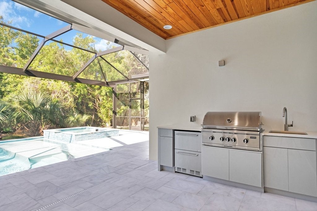 Vero Beach, Florida, 32963, United States, 4 Bedrooms Bedrooms, ,5 BathroomsBathrooms,Residential,Active,1905341