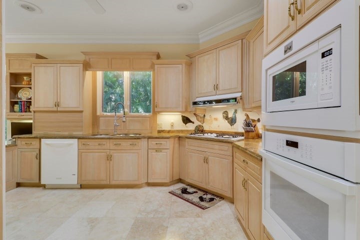 Indian River Shores, Florida, 32963, United States, 4 Bedrooms Bedrooms, ,6 BathroomsBathrooms,Residential,Active,1952455