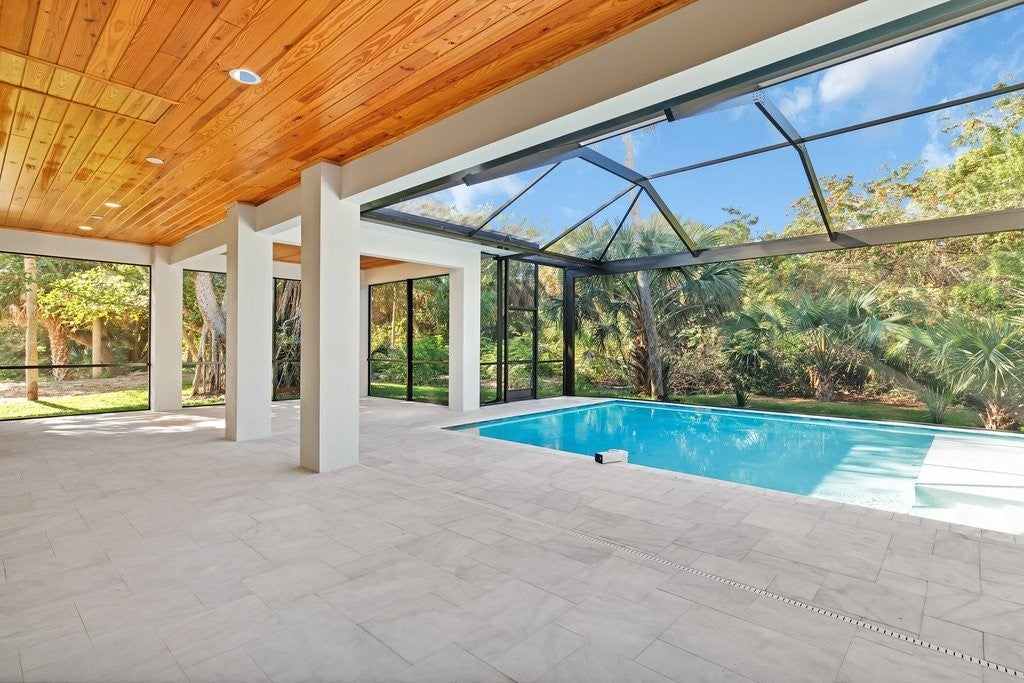 Vero Beach, Florida, 32963, United States, 4 Bedrooms Bedrooms, ,5 BathroomsBathrooms,Residential,Active,1905341