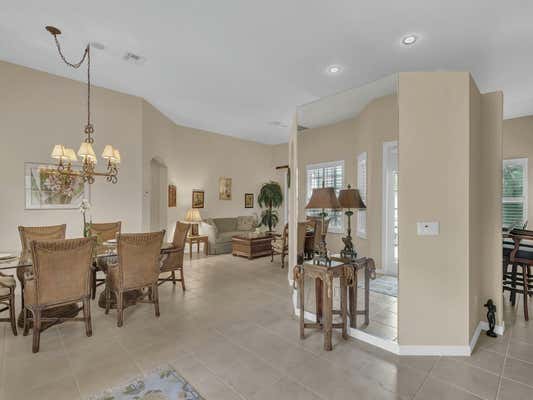 9520 E MAIDEN CT, VERO BEACH, FL 32963 - Image 1