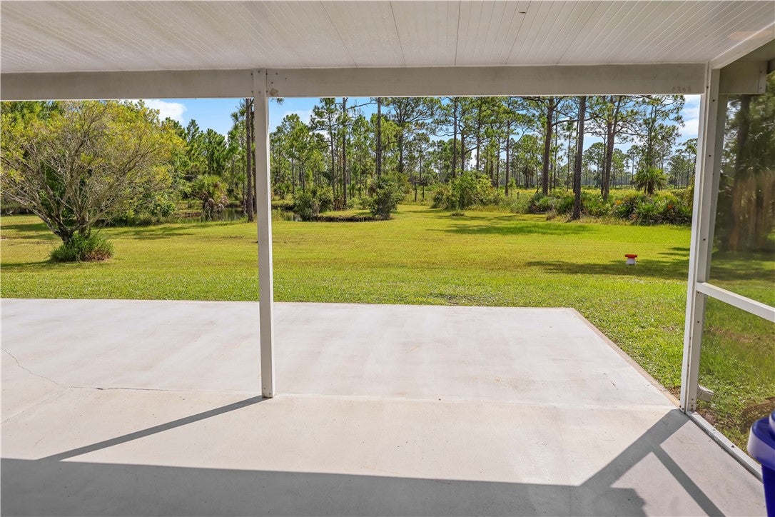 Fellsmere, Florida, 32948, United States, 3 Bedrooms Bedrooms, ,2 BathroomsBathrooms,Residential,Active,1908152