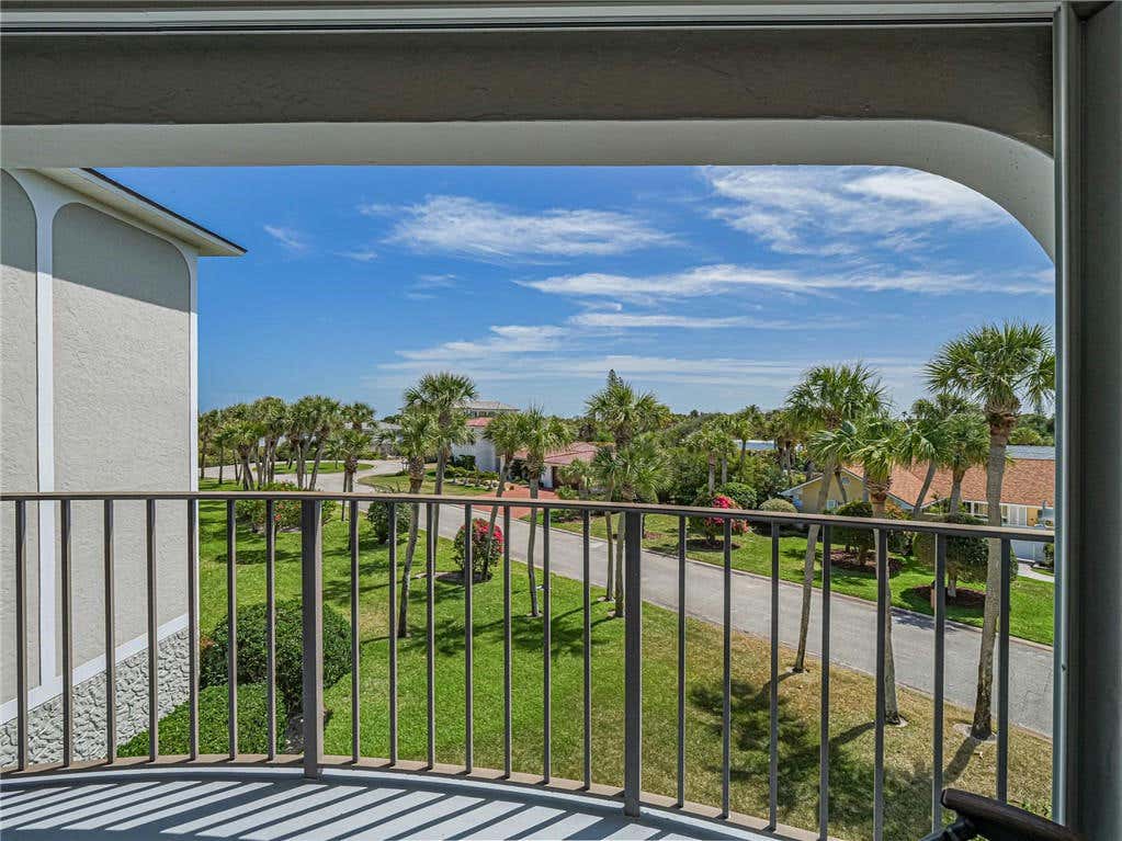 5300 HIGHWAY A1A APT 305, VERO BEACH, FL 32963, photo 1 of 35